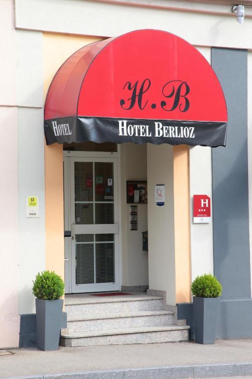 Hotel Berlioz Euroairport Basel - Mulhouse - Freiburg Saint-Louis  Bagian luar foto